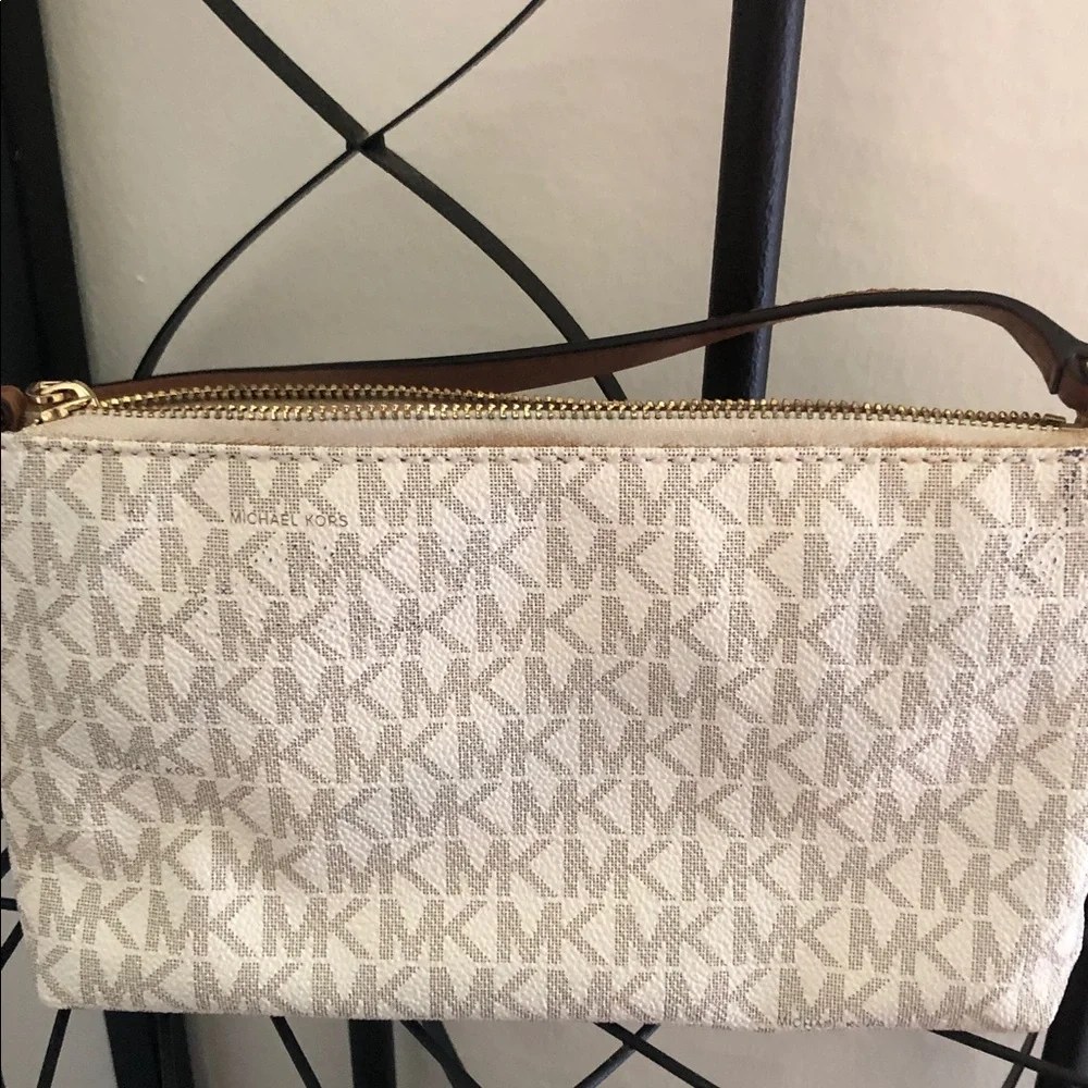 Michael Kors Cream and Brown Logo wristlet
